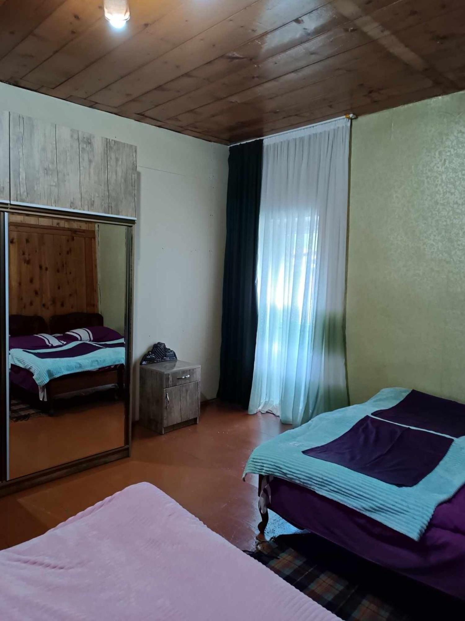 Guest House In Zhabeshi Lali Exterior photo