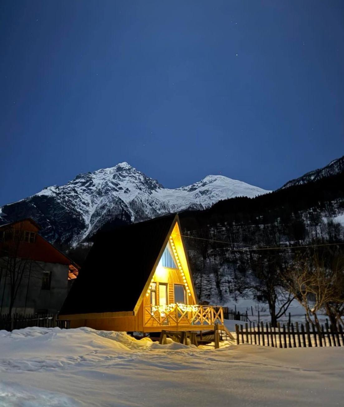 Guest House In Zhabeshi Lali Exterior photo